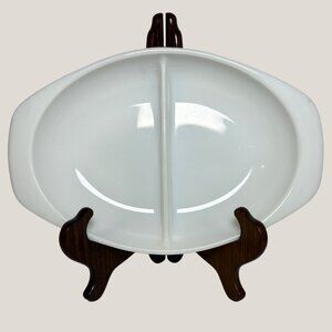 Vintage Pyrex 1083 Milk Glass Divided Casserole Dish 1.5 Quart